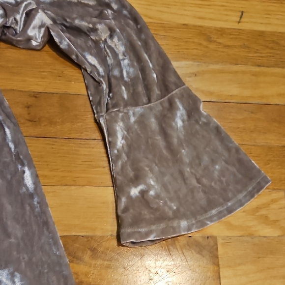 Velvet Ruby Rd. Olive Green Cowl Neck Size M - Picture 9 of 10